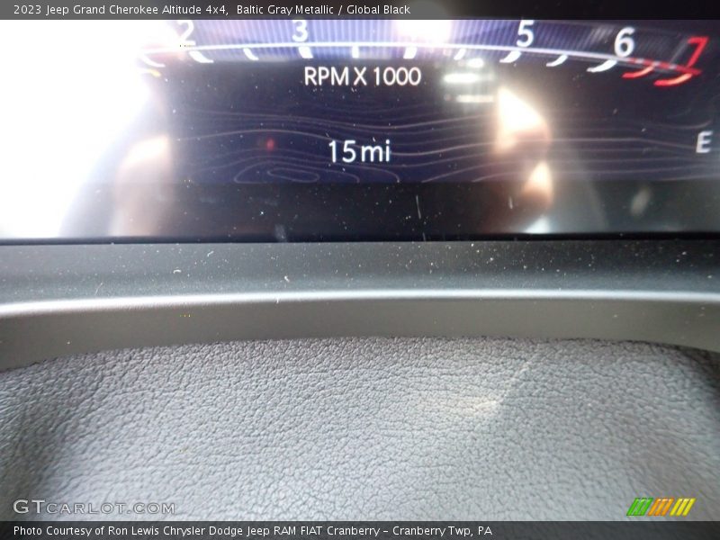 Baltic Gray Metallic / Global Black 2023 Jeep Grand Cherokee Altitude 4x4