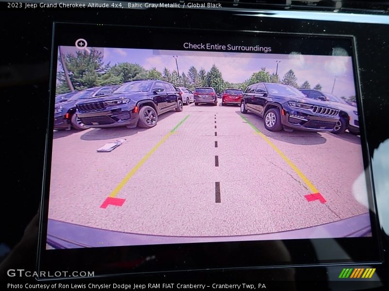 Baltic Gray Metallic / Global Black 2023 Jeep Grand Cherokee Altitude 4x4