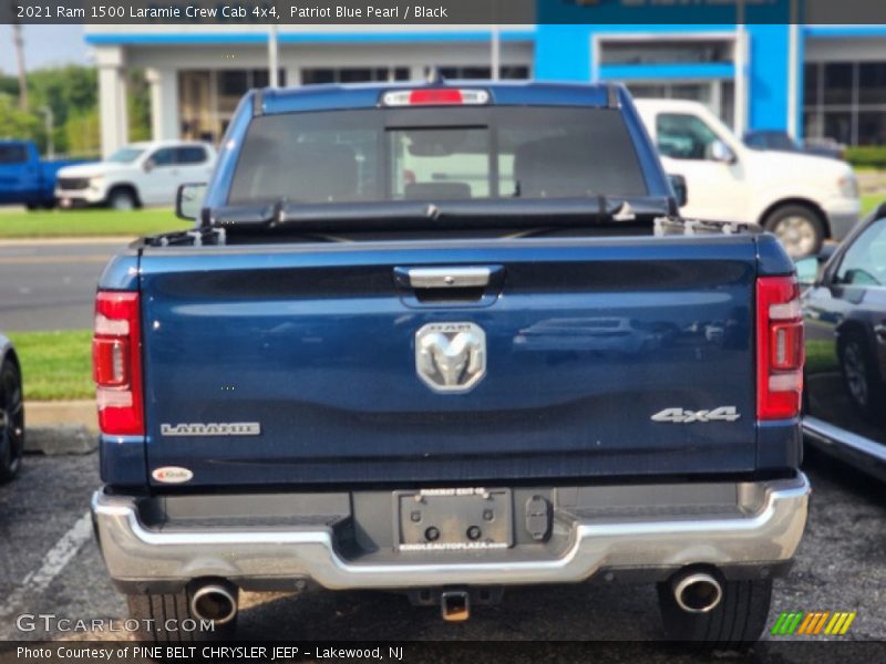 Patriot Blue Pearl / Black 2021 Ram 1500 Laramie Crew Cab 4x4