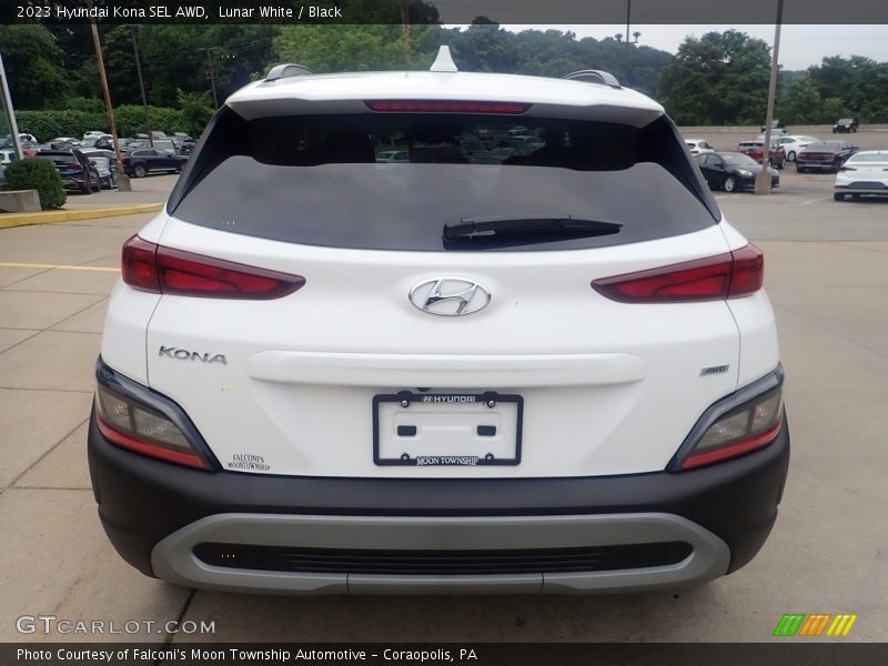 Lunar White / Black 2023 Hyundai Kona SEL AWD