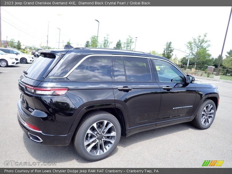 Diamond Black Crystal Pearl / Global Black 2023 Jeep Grand Cherokee Overland 4XE