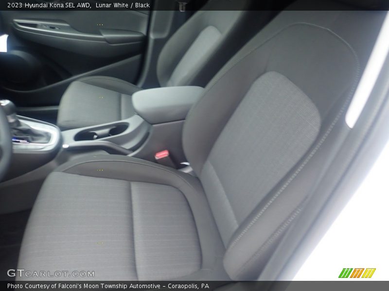 Lunar White / Black 2023 Hyundai Kona SEL AWD