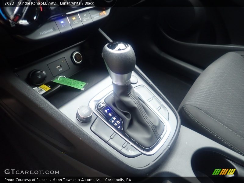 Lunar White / Black 2023 Hyundai Kona SEL AWD