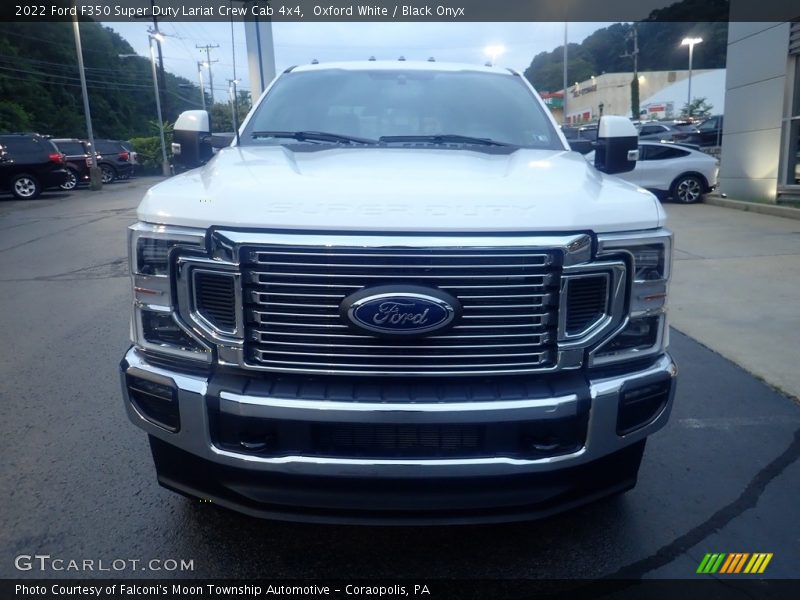 Oxford White / Black Onyx 2022 Ford F350 Super Duty Lariat Crew Cab 4x4