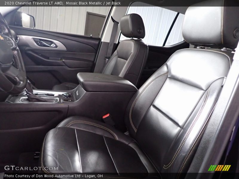 Mosaic Black Metallic / Jet Black 2020 Chevrolet Traverse LT AWD