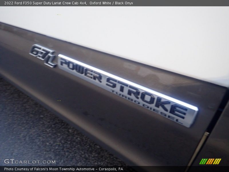 Oxford White / Black Onyx 2022 Ford F350 Super Duty Lariat Crew Cab 4x4