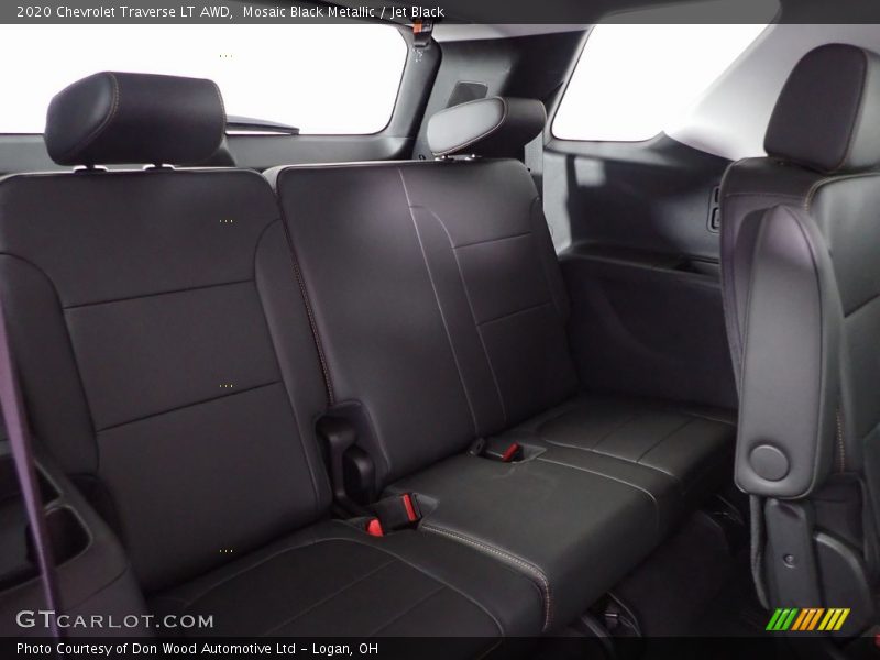 Mosaic Black Metallic / Jet Black 2020 Chevrolet Traverse LT AWD