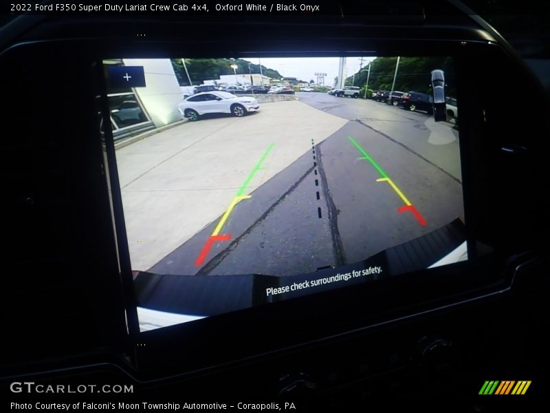 Oxford White / Black Onyx 2022 Ford F350 Super Duty Lariat Crew Cab 4x4