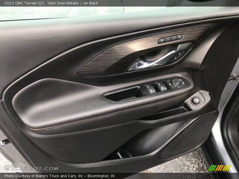 Satin Steel Metallic / Jet Black 2021 GMC Terrain SLT