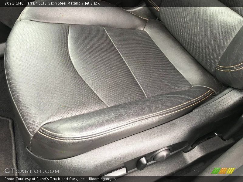 Satin Steel Metallic / Jet Black 2021 GMC Terrain SLT