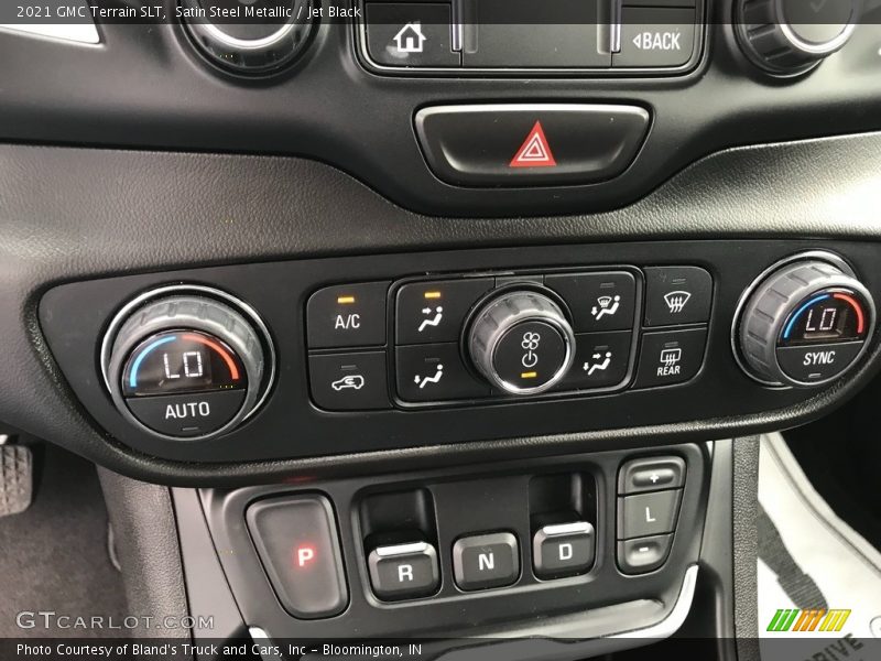 Satin Steel Metallic / Jet Black 2021 GMC Terrain SLT