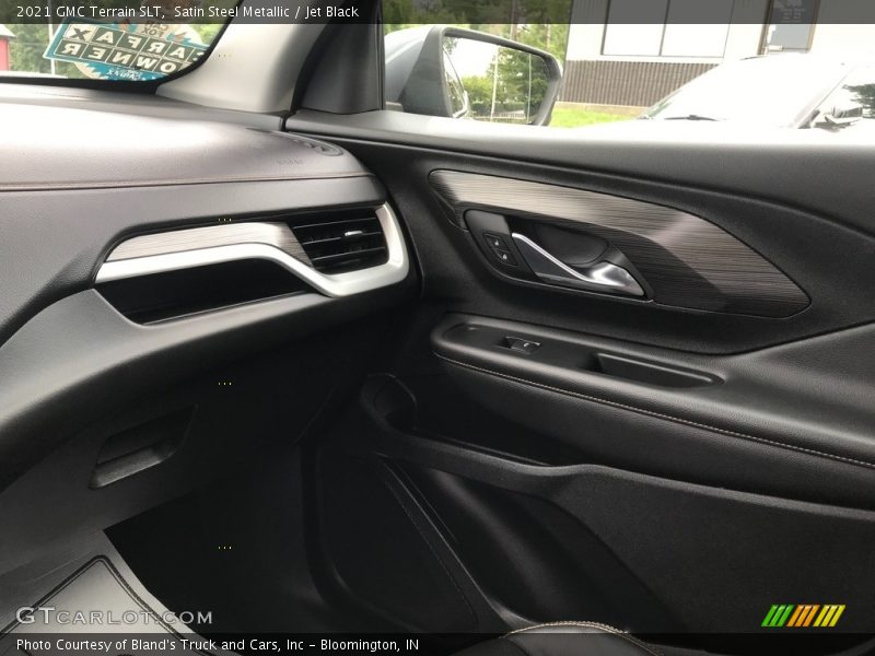 Satin Steel Metallic / Jet Black 2021 GMC Terrain SLT