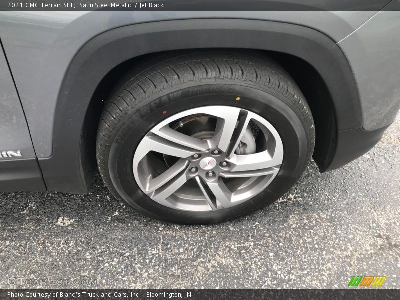 Satin Steel Metallic / Jet Black 2021 GMC Terrain SLT