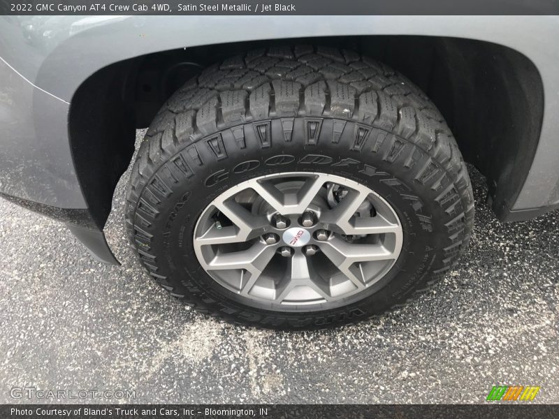 Satin Steel Metallic / Jet Black 2022 GMC Canyon AT4 Crew Cab 4WD