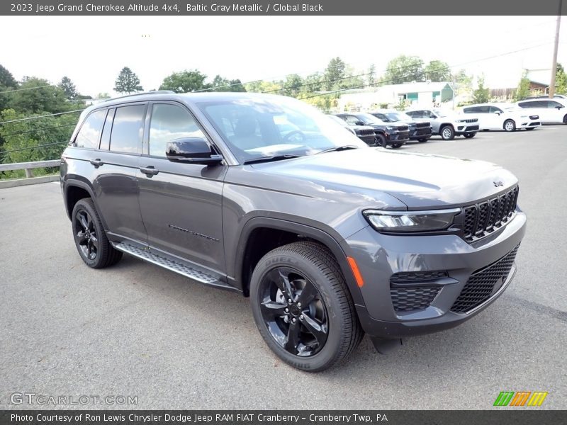 Baltic Gray Metallic / Global Black 2023 Jeep Grand Cherokee Altitude 4x4