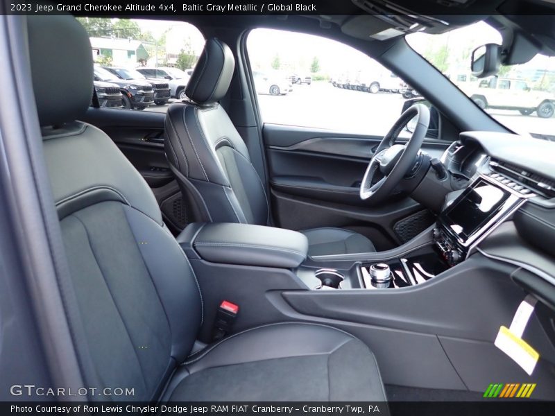 Baltic Gray Metallic / Global Black 2023 Jeep Grand Cherokee Altitude 4x4