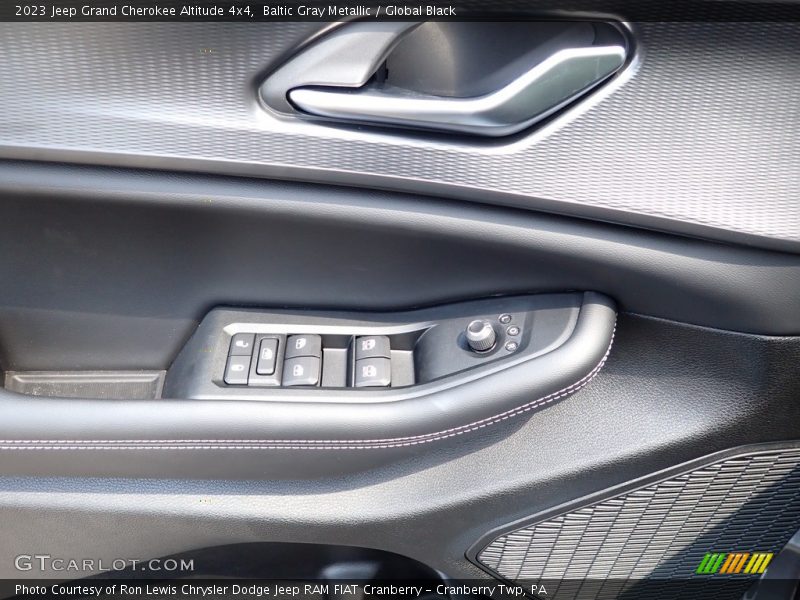 Baltic Gray Metallic / Global Black 2023 Jeep Grand Cherokee Altitude 4x4