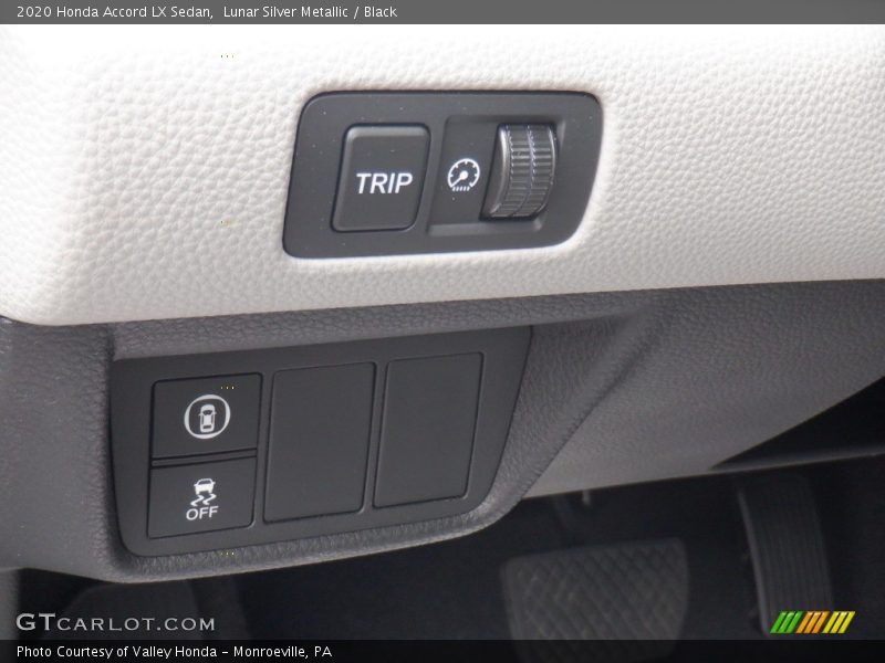 Lunar Silver Metallic / Black 2020 Honda Accord LX Sedan