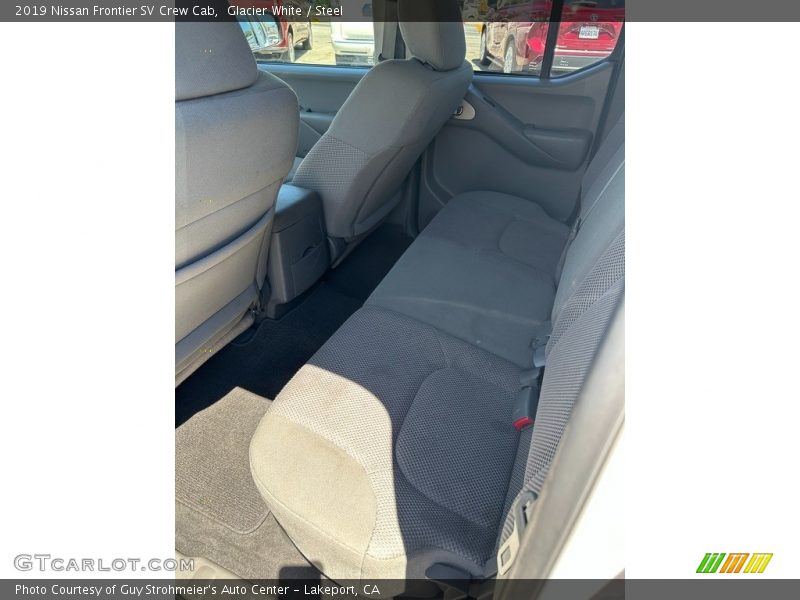 Glacier White / Steel 2019 Nissan Frontier SV Crew Cab