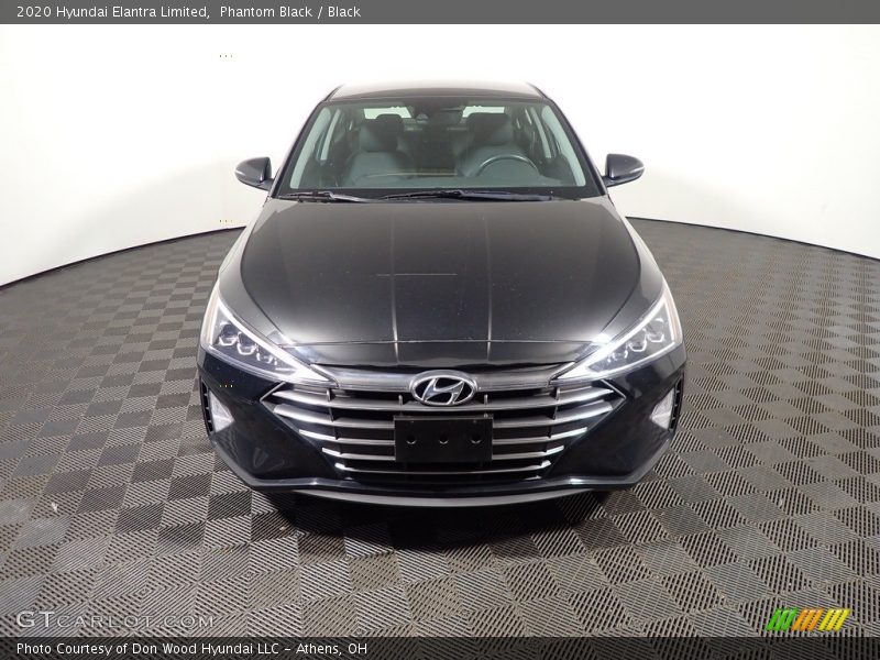 Phantom Black / Black 2020 Hyundai Elantra Limited