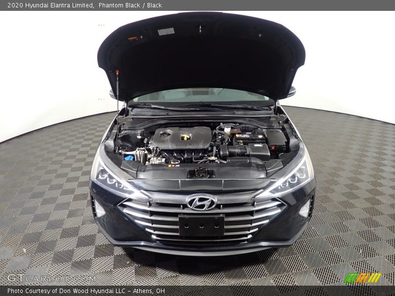 Phantom Black / Black 2020 Hyundai Elantra Limited