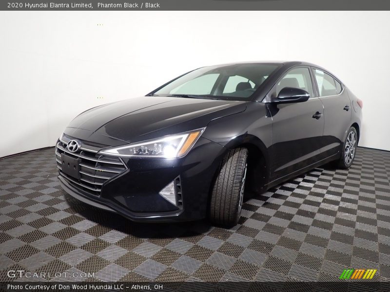 Phantom Black / Black 2020 Hyundai Elantra Limited