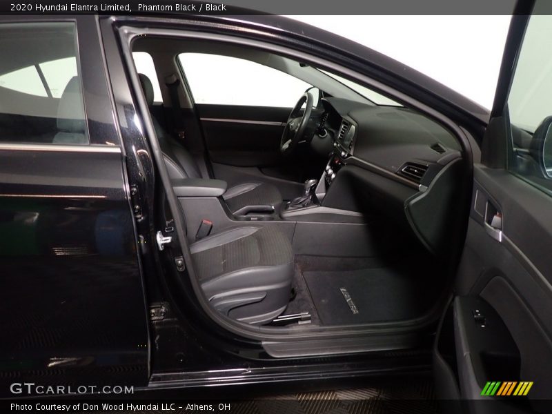 Phantom Black / Black 2020 Hyundai Elantra Limited