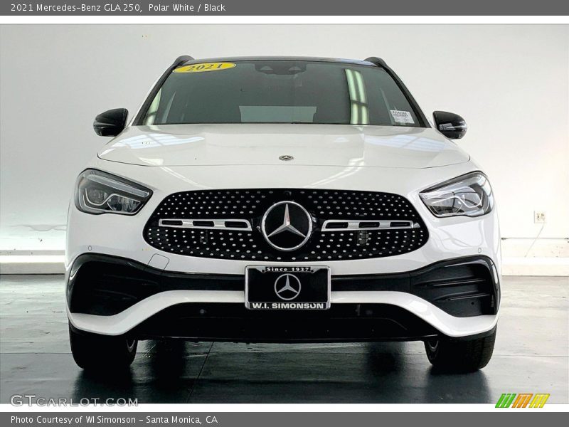 Polar White / Black 2021 Mercedes-Benz GLA 250