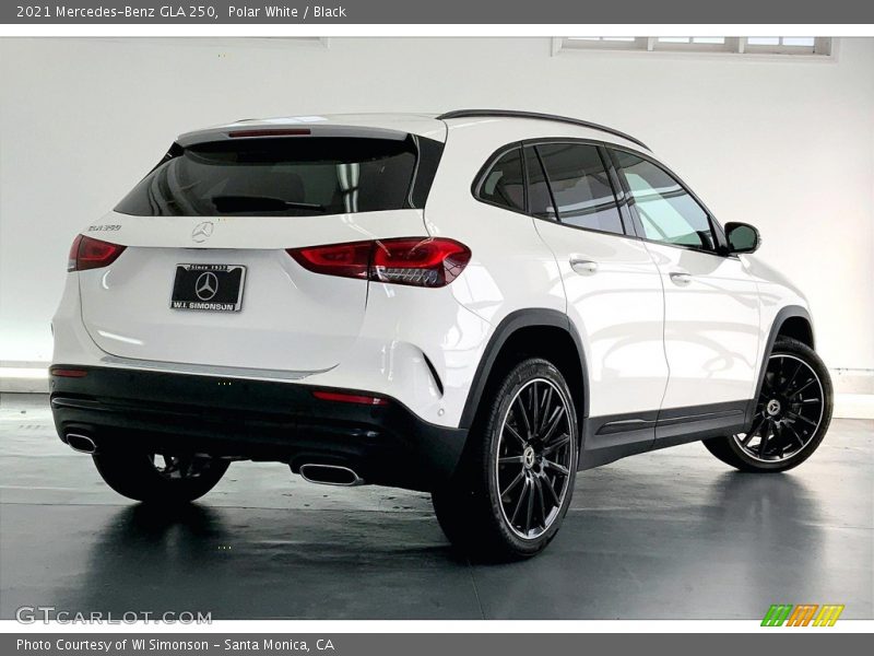 Polar White / Black 2021 Mercedes-Benz GLA 250