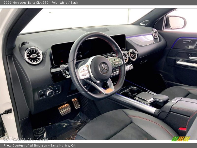 Polar White / Black 2021 Mercedes-Benz GLA 250