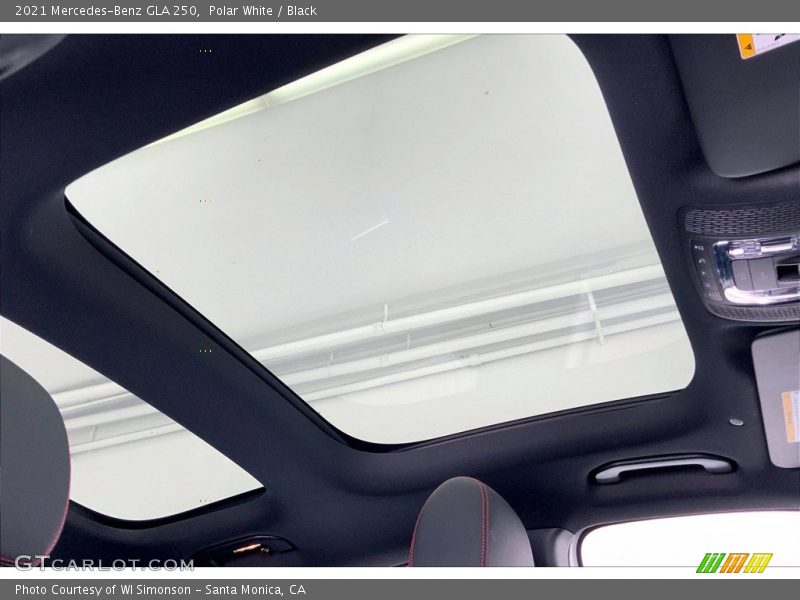 Polar White / Black 2021 Mercedes-Benz GLA 250