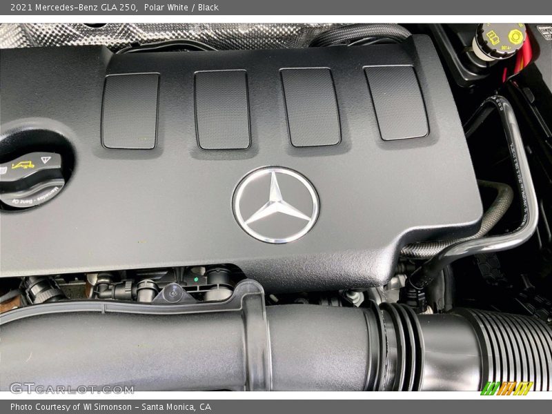 Polar White / Black 2021 Mercedes-Benz GLA 250
