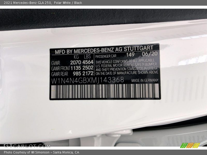 Polar White / Black 2021 Mercedes-Benz GLA 250