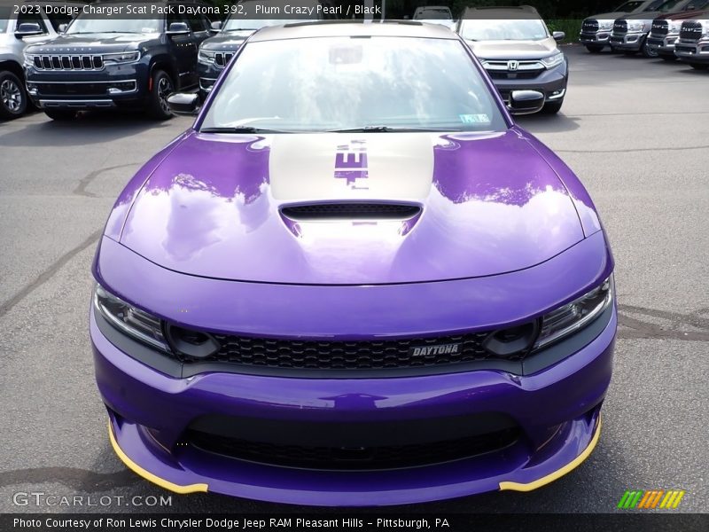 Plum Crazy Pearl / Black 2023 Dodge Charger Scat Pack Daytona 392