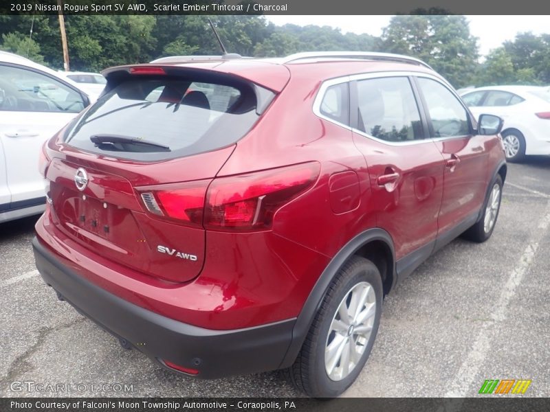 Scarlet Ember Tintcoat / Charcoal 2019 Nissan Rogue Sport SV AWD