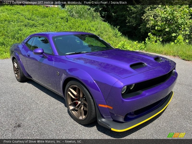 Front 3/4 View of 2023 Challenger SRT Hellcat JailBreak Widebody