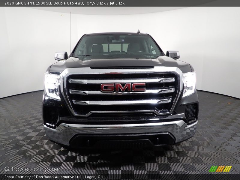 Onyx Black / Jet Black 2020 GMC Sierra 1500 SLE Double Cab 4WD