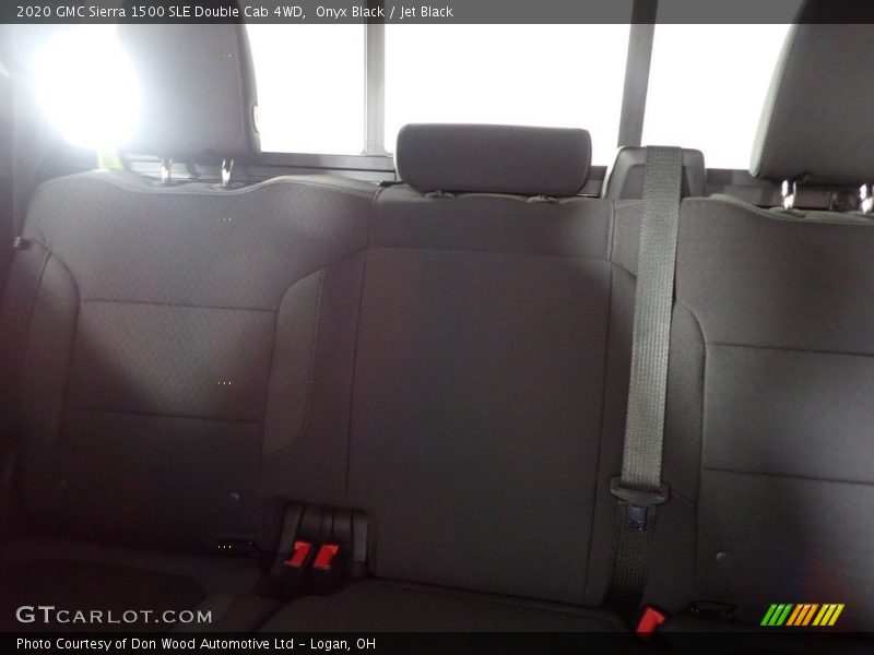 Onyx Black / Jet Black 2020 GMC Sierra 1500 SLE Double Cab 4WD
