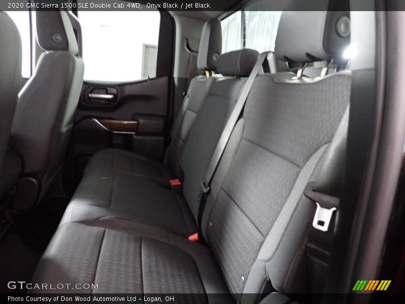 Onyx Black / Jet Black 2020 GMC Sierra 1500 SLE Double Cab 4WD