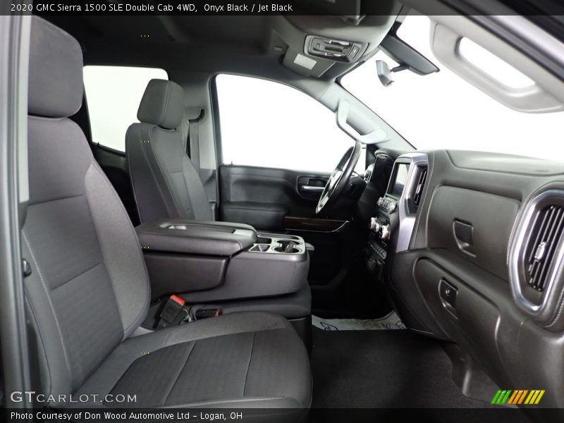 Onyx Black / Jet Black 2020 GMC Sierra 1500 SLE Double Cab 4WD