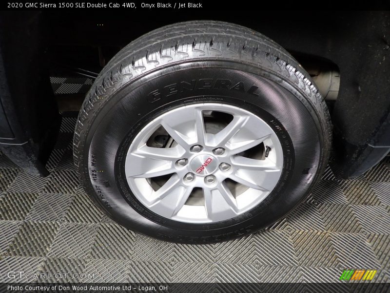 Onyx Black / Jet Black 2020 GMC Sierra 1500 SLE Double Cab 4WD
