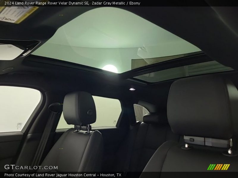 Zadar Gray Metallic / Ebony 2024 Land Rover Range Rover Velar Dynamic SE