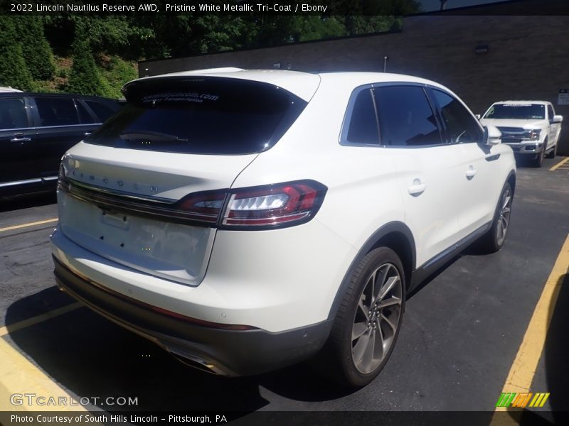Pristine White Metallic Tri-Coat / Ebony 2022 Lincoln Nautilus Reserve AWD