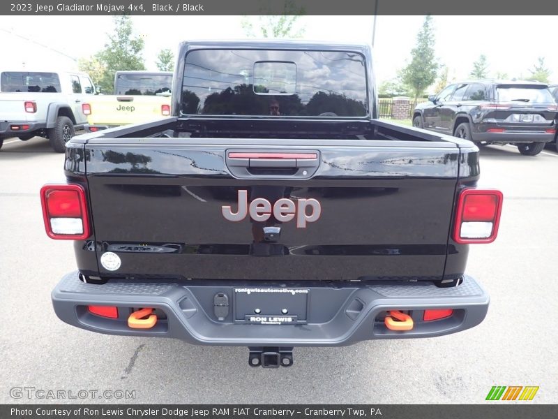 Black / Black 2023 Jeep Gladiator Mojave 4x4