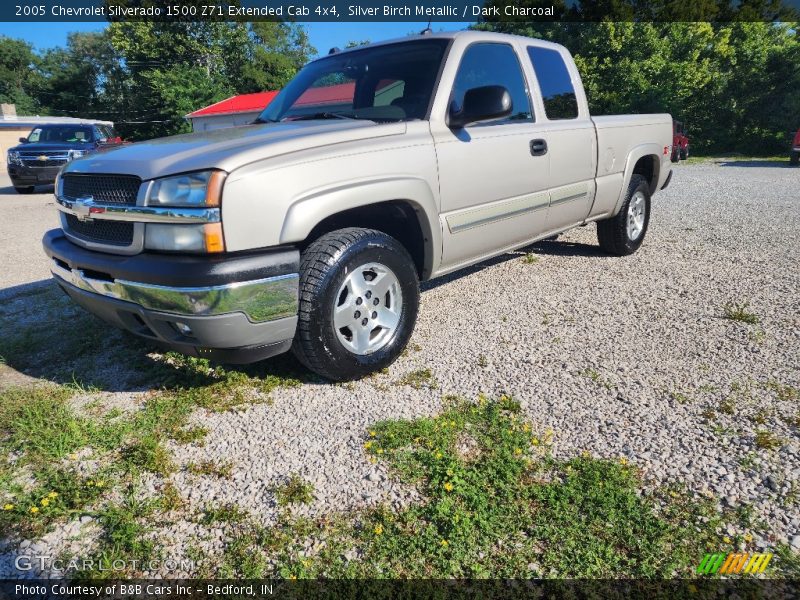 Silver Birch Metallic / Dark Charcoal 2005 Chevrolet Silverado 1500 Z71 Extended Cab 4x4