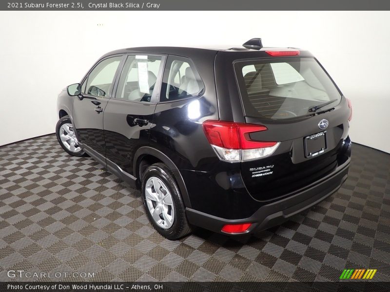 Crystal Black Silica / Gray 2021 Subaru Forester 2.5i