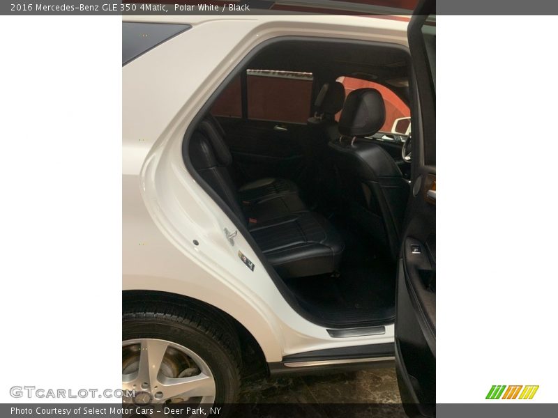 Polar White / Black 2016 Mercedes-Benz GLE 350 4Matic