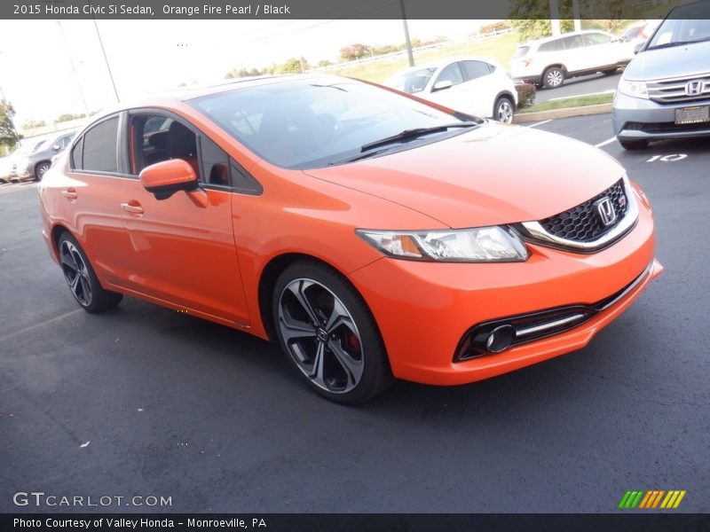Front 3/4 View of 2015 Civic Si Sedan