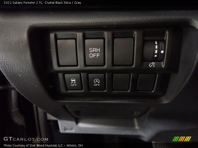 Crystal Black Silica / Gray 2021 Subaru Forester 2.5i