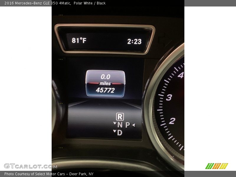 Polar White / Black 2016 Mercedes-Benz GLE 350 4Matic